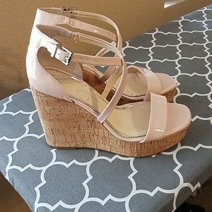 Jessica Simpson Platform Sandals Size 6.5🎉HP